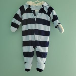 Old Navy Fleece Bunting suit